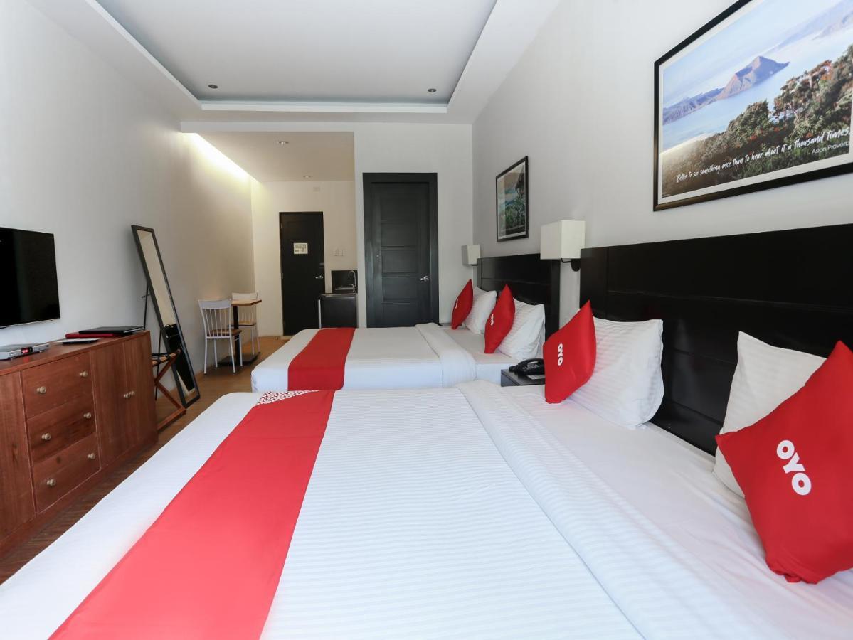 Capital O 642 The Junction Tagaytay Tagaytay City Exterior foto